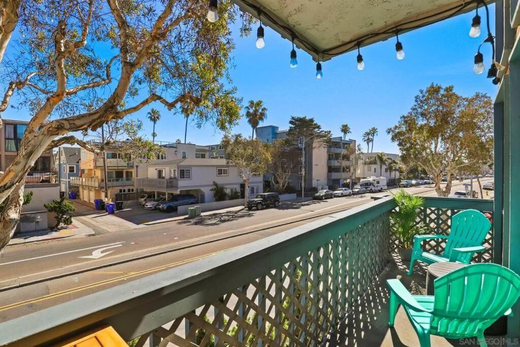Holiday home Pineapple Paradise -in The Heart Of Mission Beach- Just Steps To And Belmont Park *